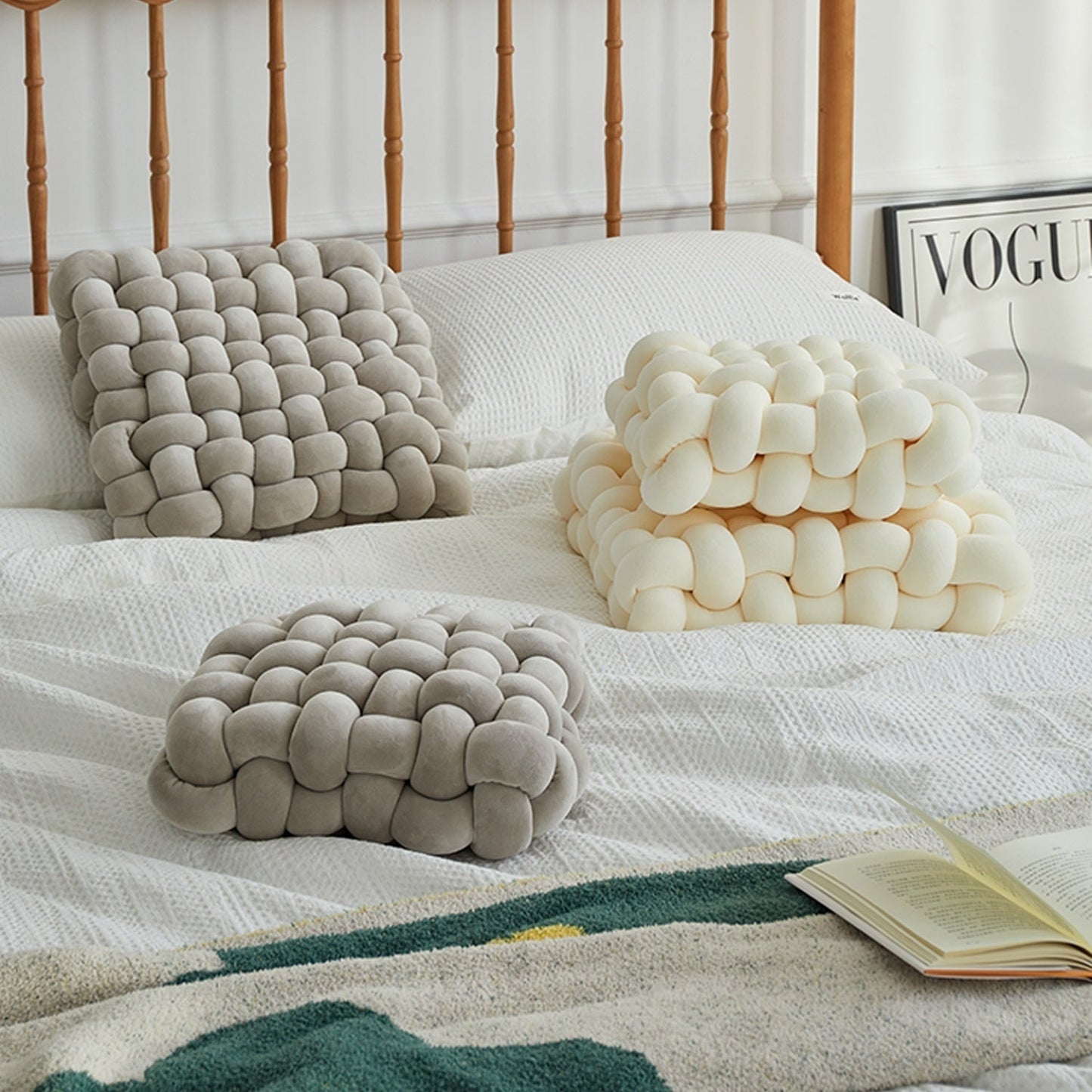 ABC HOME Chair: Velvet Cream Modern