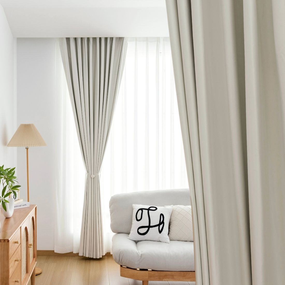 ABC HOME Furniture: in Dubai showroom