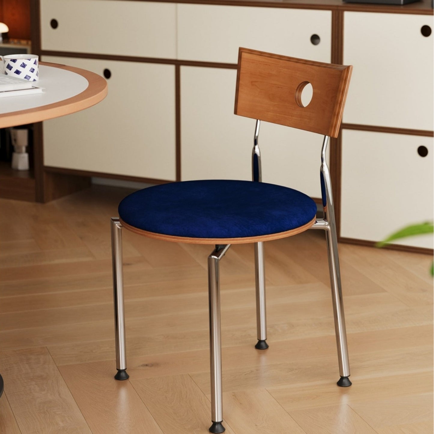 ABC HOME Furniture: in Dubai showroom