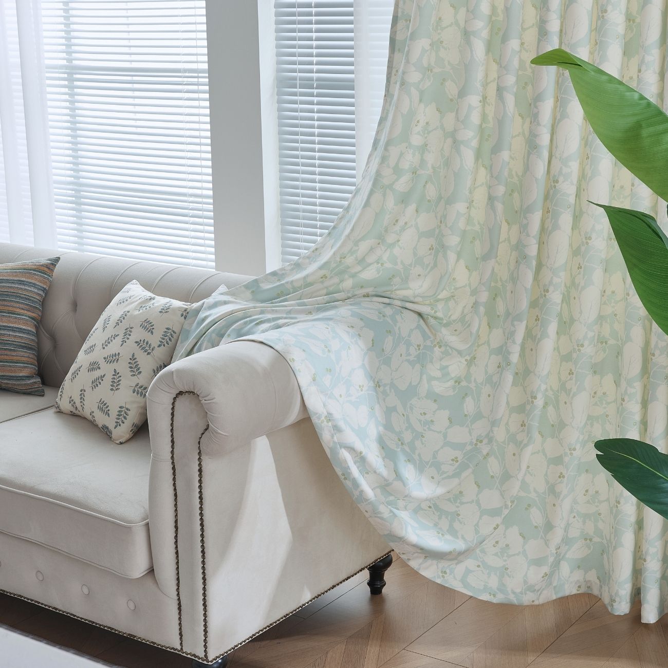 ABC HOME Furniture: in Dubai showroom