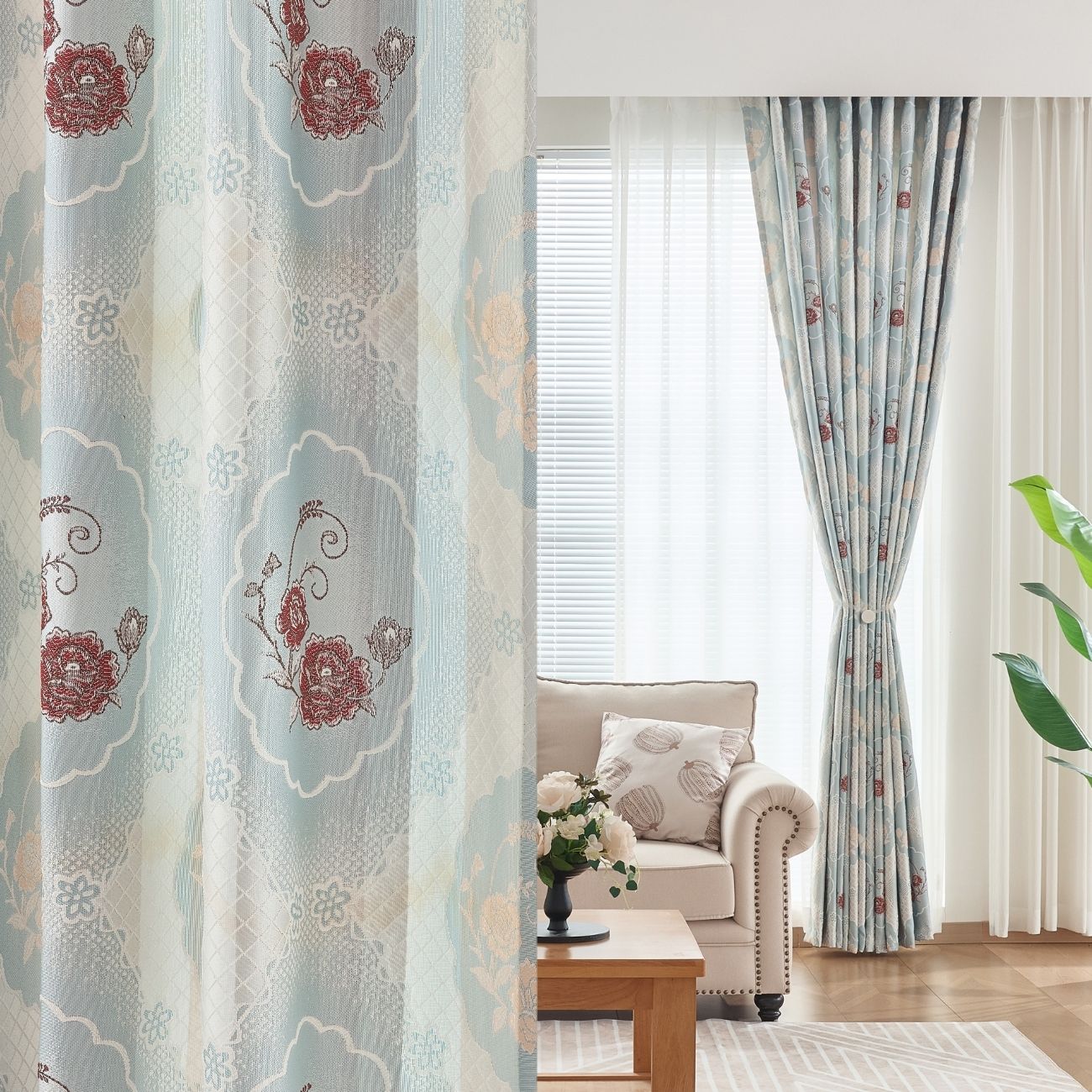 ABC HOME Furniture: in Dubai showroom